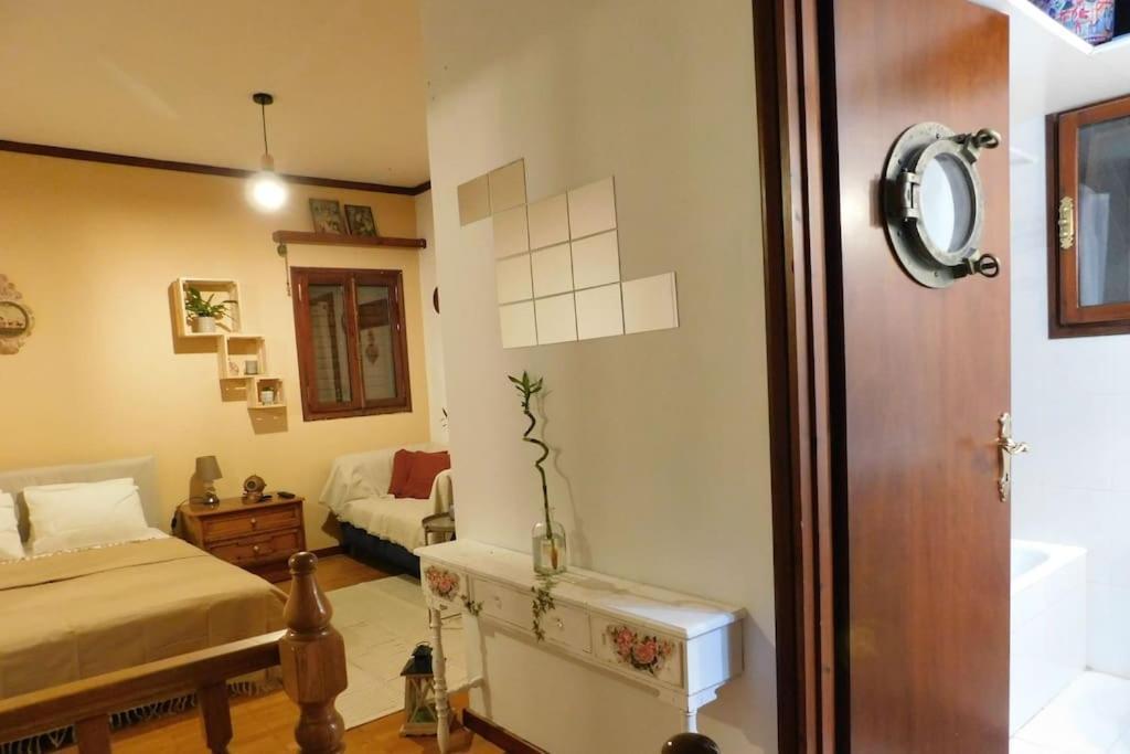 Marco Polo'S Mooring Cozy Navy House Daire Anavyssos Dış mekan fotoğraf
